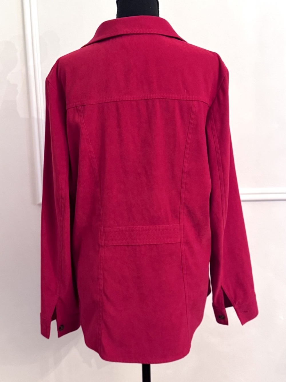 Talbots Medium Red Velveteen Stretch Button Down Shirt Collared Long Sleeve Top - Picture 3 of 5